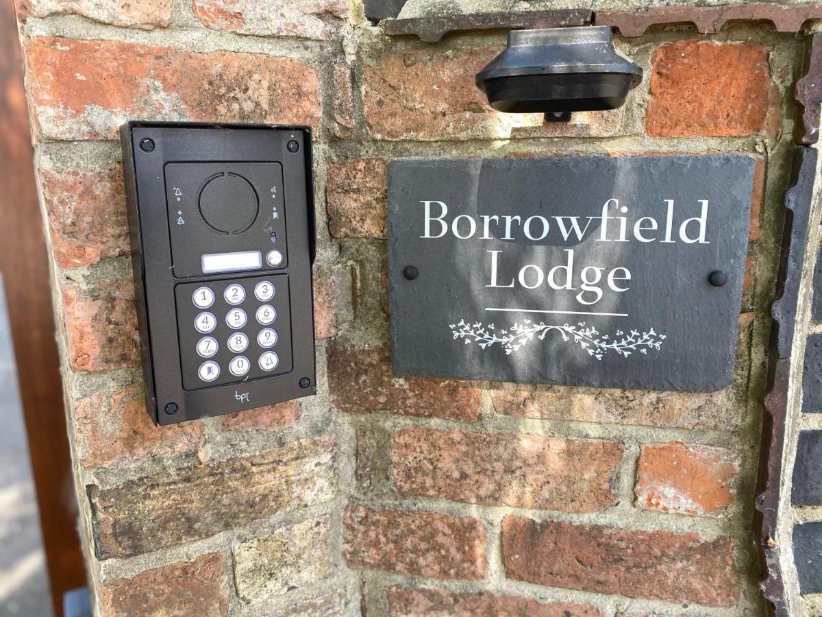 Borrowfield Lodge Derby Eksteriør billede